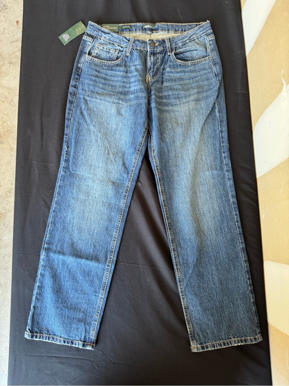 Wild Fable Mid Rise Straight Jeans Medium Dark Wash EasyRigid 32 Inseam NWT